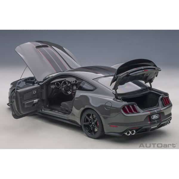 autoart - 1:18 ford mustang shelby gt-350r (lead foot grey)