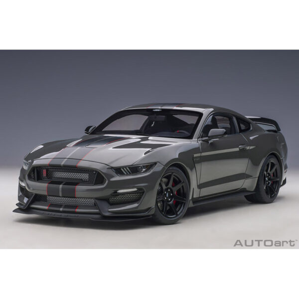 autoart - 1:18 ford mustang shelby gt-350r (lead foot grey)