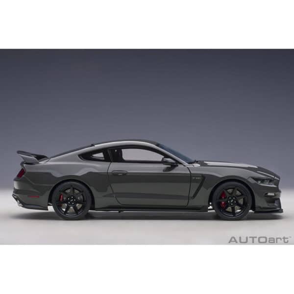 autoart - 1:18 ford mustang shelby gt-350r (lead foot grey)