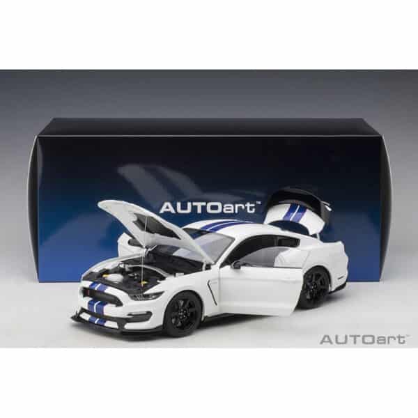 autoart - 1:18 ford mustang shelby gt-350r (oxford white)