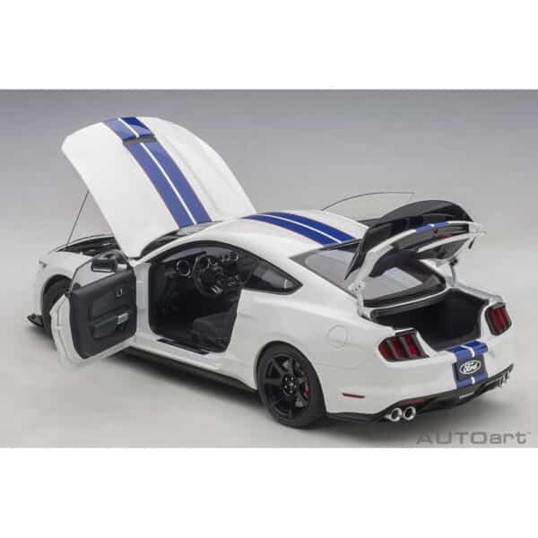 autoart - 1:18 ford mustang shelby gt-350r (oxford white)