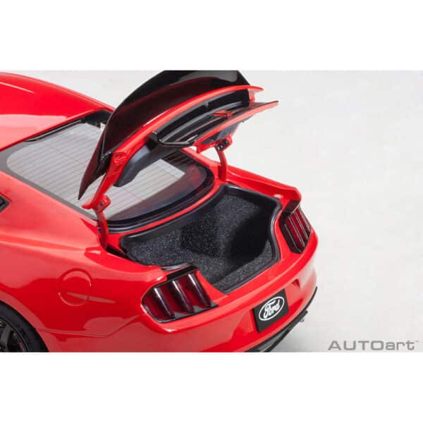 autoart - 1:18 ford mustang shelby gt-350r (race red)