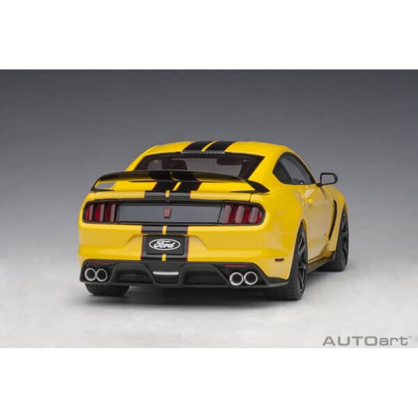 autoart - 1:18 ford mustang shelby gt-350r (triple yellow)