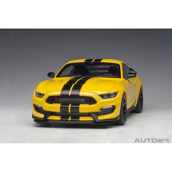 autoart - 1:18 ford mustang shelby gt-350r (triple yellow)