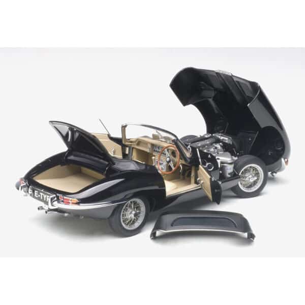 autoart - 1:18 jaguar e-type roadster series i 3.8 (black)