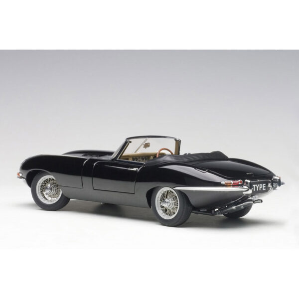 autoart - 1:18 jaguar e-type roadster series i 3.8 (black)