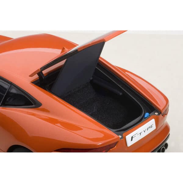 autoart - 1:18 jaguar f-type r coupe (firesand metallic)