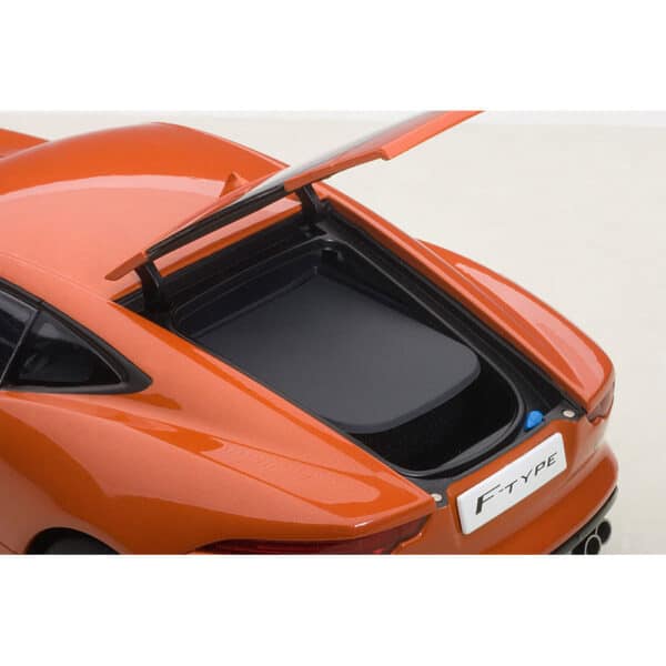 autoart - 1:18 jaguar f-type r coupe (firesand metallic)