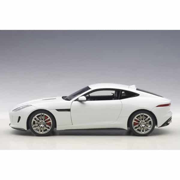 autoart - 1:18 jaguar f-type r coupe (polaris white)