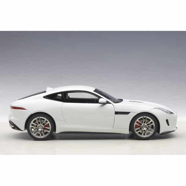 autoart - 1:18 jaguar f-type r coupe (polaris white)