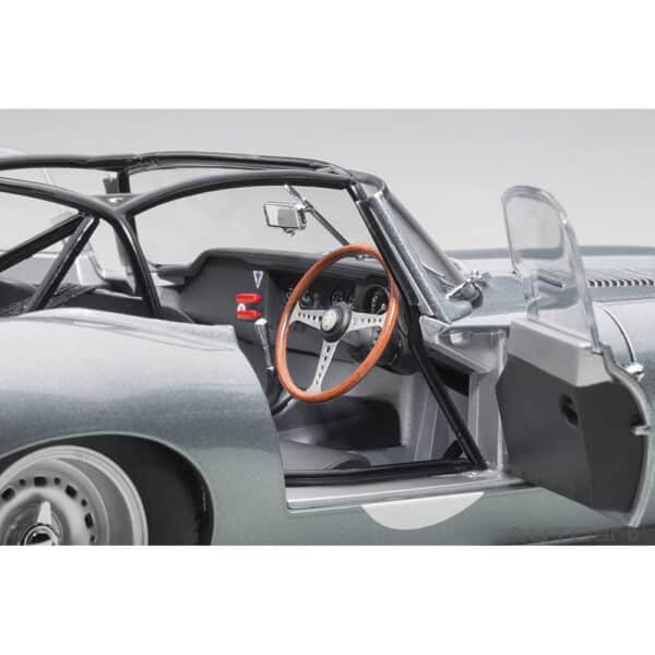 autoart - 1:18 jaguar lightweight e-type (silver)
