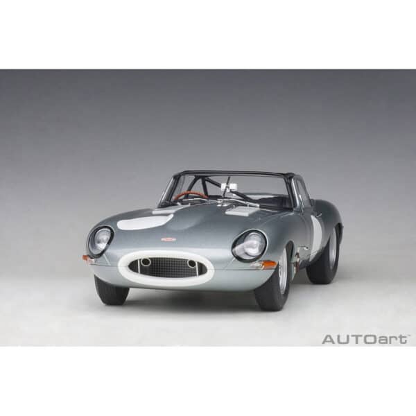 autoart - 1:18 jaguar lightweight e-type (silver)