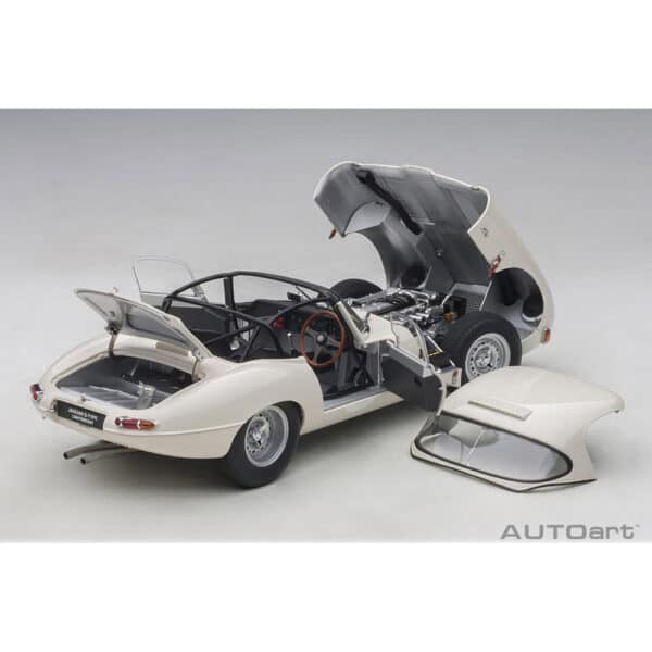 autoart - 1:18 jaguar lightweight e-type (white)