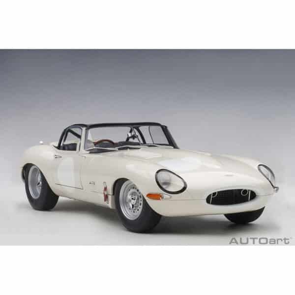 autoart - 1:18 jaguar lightweight e-type (white)