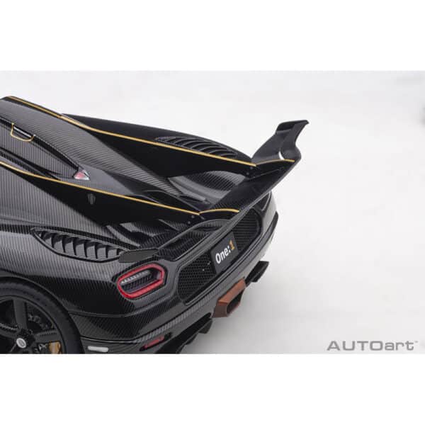 autoart - 1:18 koenigsegg one:1 (carbon)
