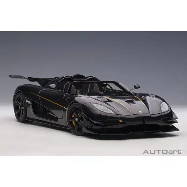 autoart - 1:18 koenigsegg one:1 (carbon)