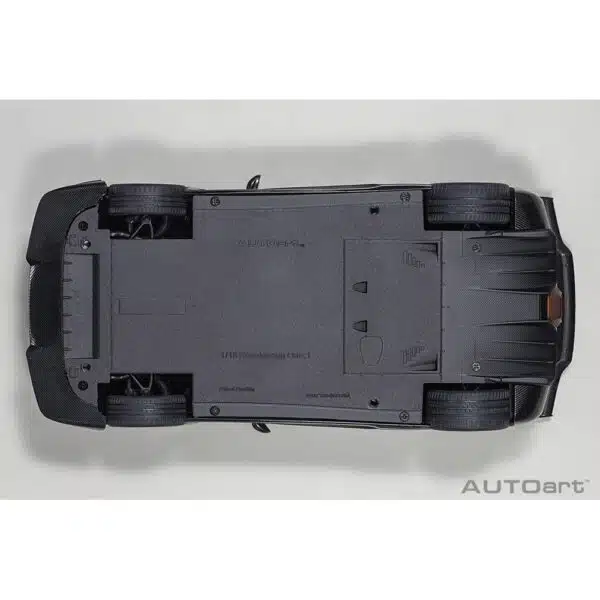 autoart - 1:18 koenigsegg one:1 (carbon)