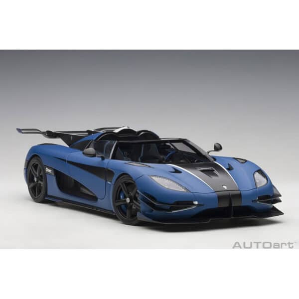 autoart - 1:18 koenigsegg one:1 (imperial blue / carbon)