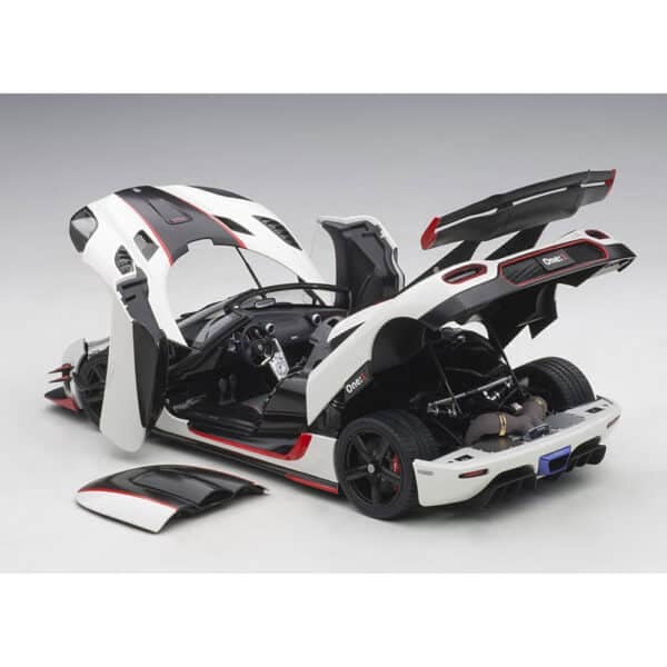 autoart - 1:18 koenigsegg one:1 (pebble white / carbon)