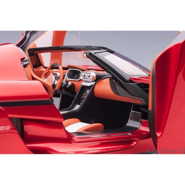 autoart - 1:18 koenigsegg regera (apple red)