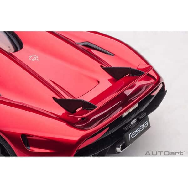 autoart - 1:18 koenigsegg regera (apple red)
