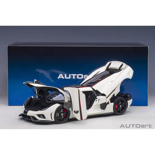 autoart - 1:18 koenigsegg regera (arctic white/carbon)