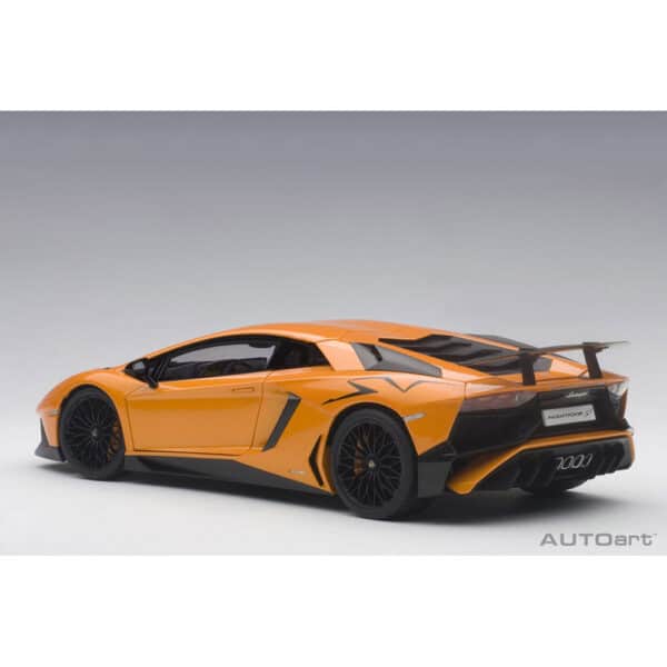 autoart - 1:18 lamborghini aventador lp750-4 sv (arancio atlas)