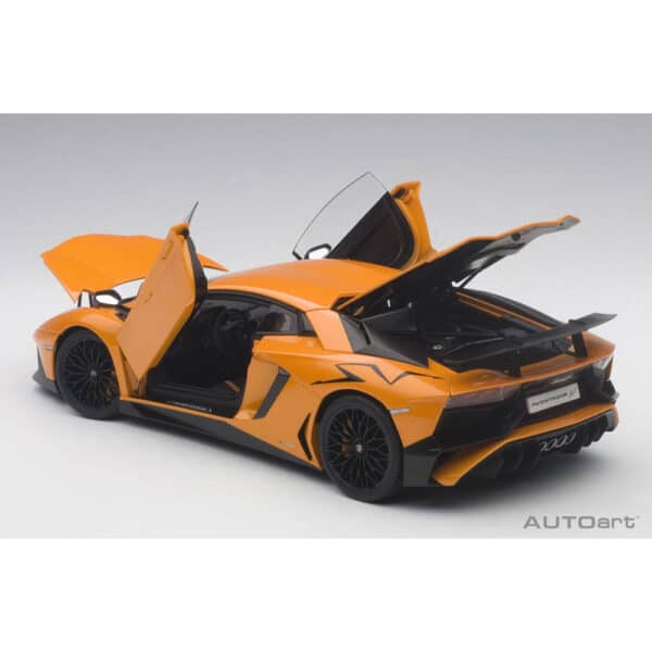 autoart - 1:18 lamborghini aventador lp750-4 sv (arancio atlas)