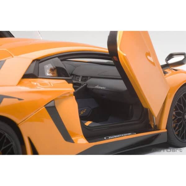 autoart - 1:18 lamborghini aventador lp750-4 sv (arancio atlas)