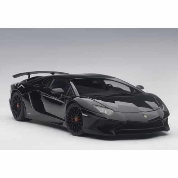 autoart - 1:18 lamborghini aventador lp750-4 sv (nero aldebaran)