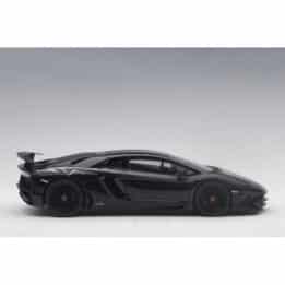 autoart - 1:18 lamborghini aventador lp750-4 sv (nero aldebaran)