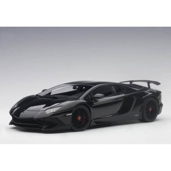 autoart - 1:18 lamborghini aventador lp750-4 sv (nero aldebaran)