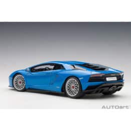 autoart - 1:18 lamborghini aventador s (blu nila)
