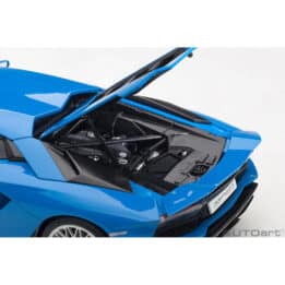 autoart - 1:18 lamborghini aventador s (blu nila)