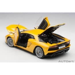 autoart - 1:18 lamborghini aventador s (new giallo orion)