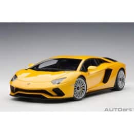 autoart - 1:18 lamborghini aventador s (new giallo orion)