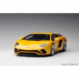 autoart - 1:18 lamborghini aventador s (new giallo orion)