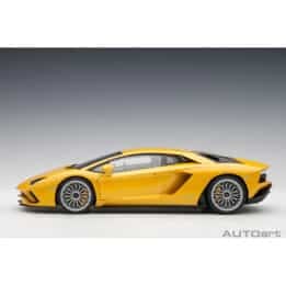 autoart - 1:18 lamborghini aventador s (new giallo orion)