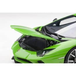 autoart - 1:18 lamborghini aventador s (verde mantis)