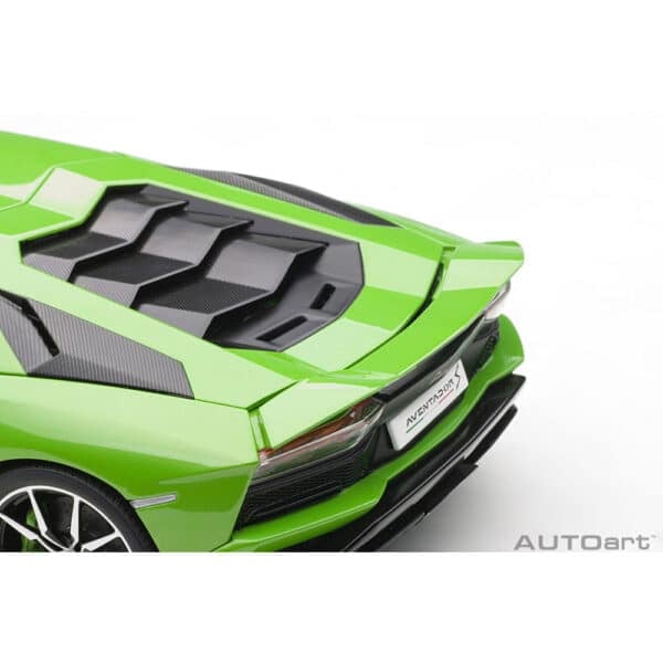 autoart - 1:18 lamborghini aventador s (verde mantis)