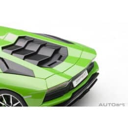 autoart - 1:18 lamborghini aventador s (verde mantis)