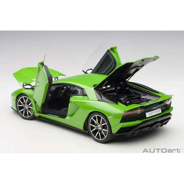 autoart - 1:18 lamborghini aventador s (verde mantis)