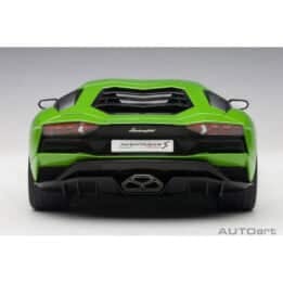 autoart - 1:18 lamborghini aventador s (verde mantis)