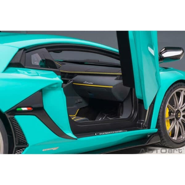 autoart - 1:18 lamborghini aventador svj (blu glauco)