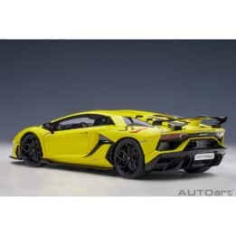 autoart - 1:18 lamborghini aventador svj (giallo tenerife)