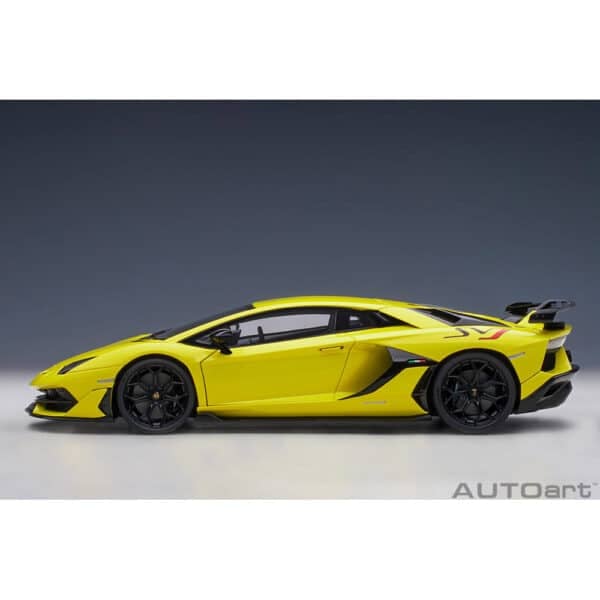 autoart - 1:18 lamborghini aventador svj (giallo tenerife)