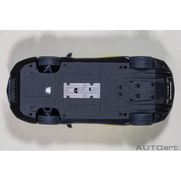 autoart - 1:18 lamborghini aventador svj (giallo tenerife)