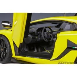 autoart - 1:18 lamborghini aventador svj (giallo tenerife)
