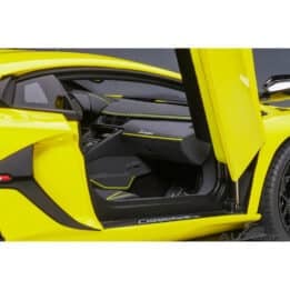 autoart - 1:18 lamborghini aventador svj (giallo tenerife)