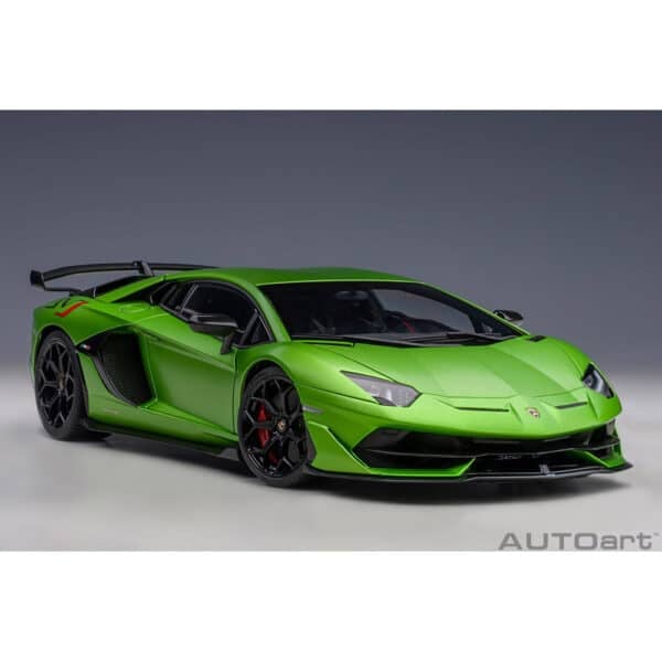 autoart - 1:18 lamborghini aventador svj (verde alceo)